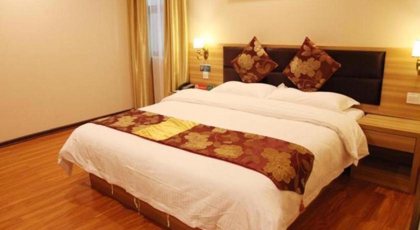 กรีนทรี อัลลิอันซ์ ยี่ชาง อีสต์ ยี่ชาง สเตชัน โฮเทล Hotel อี๋ชาง ภายนอก รูปภาพ